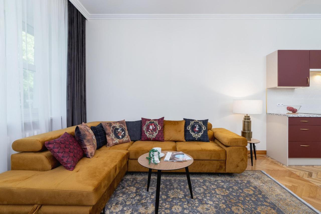 Luxurious & Unique Apartment Mickiewicza Cracow By Renters Prestige Krakow Luaran gambar